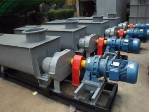Mixing device for mining and metallurgy